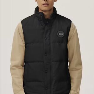 NWT Canada Goose Garson Down Vest Black Label, Size: M Color: Black